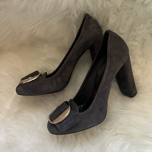 PRADA Logo Buckle Block Heel Suede Leather Pumps - Picture 5 of 10